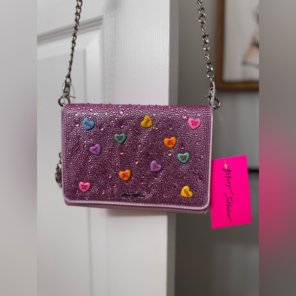 NWT💕V DAY! Betsey Johnson Candy Conversation Heart Crossbody removable strap - Picture 3 of 11
